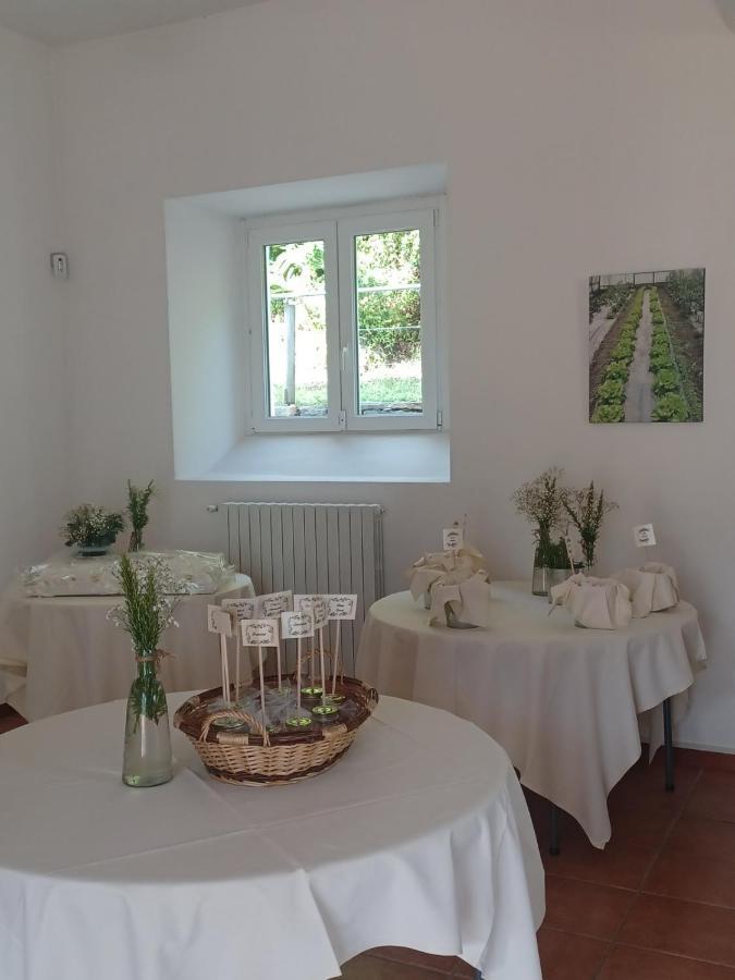 Open Cascina Villa Colico Exterior photo